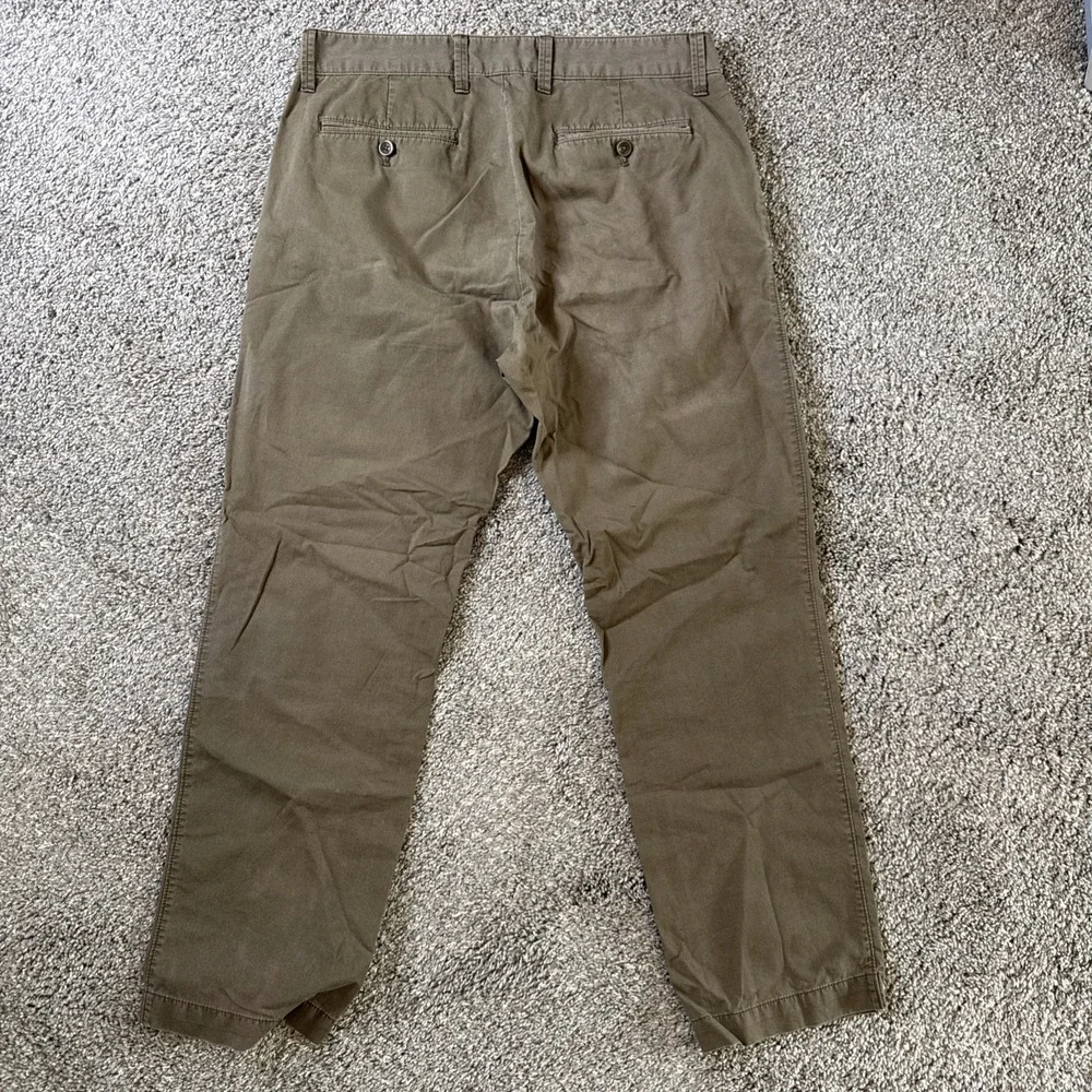 Banana Republic product pair